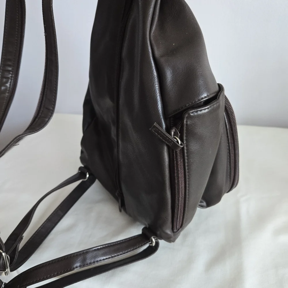 Brown Single Strap to Backpack Convertable with 3 Pockets - Picture 5 of 8